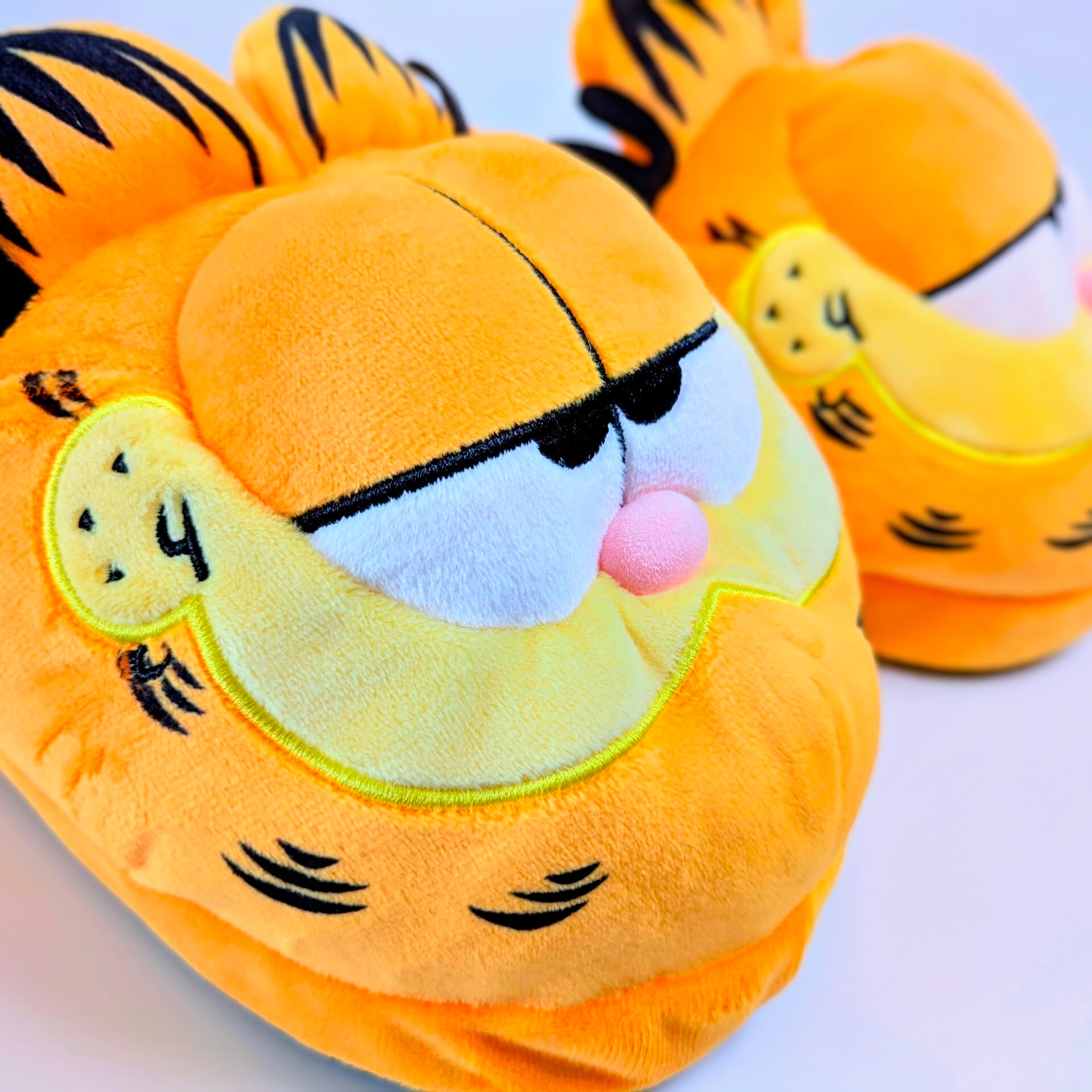 ふわふわ♡あったか〜い♡♡【 Garfield ( ガーフィールド ) 】 GARFIELD PLUSH SLIPPER / ガーフィールド プラッシュスリッパ〚アメリカン雑貨 アメトイ〛