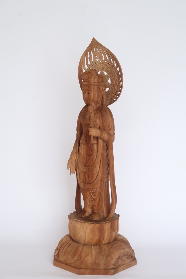 Shō Kannon Bodhisattva ― A Wood Sculpture by Nozomu Mori