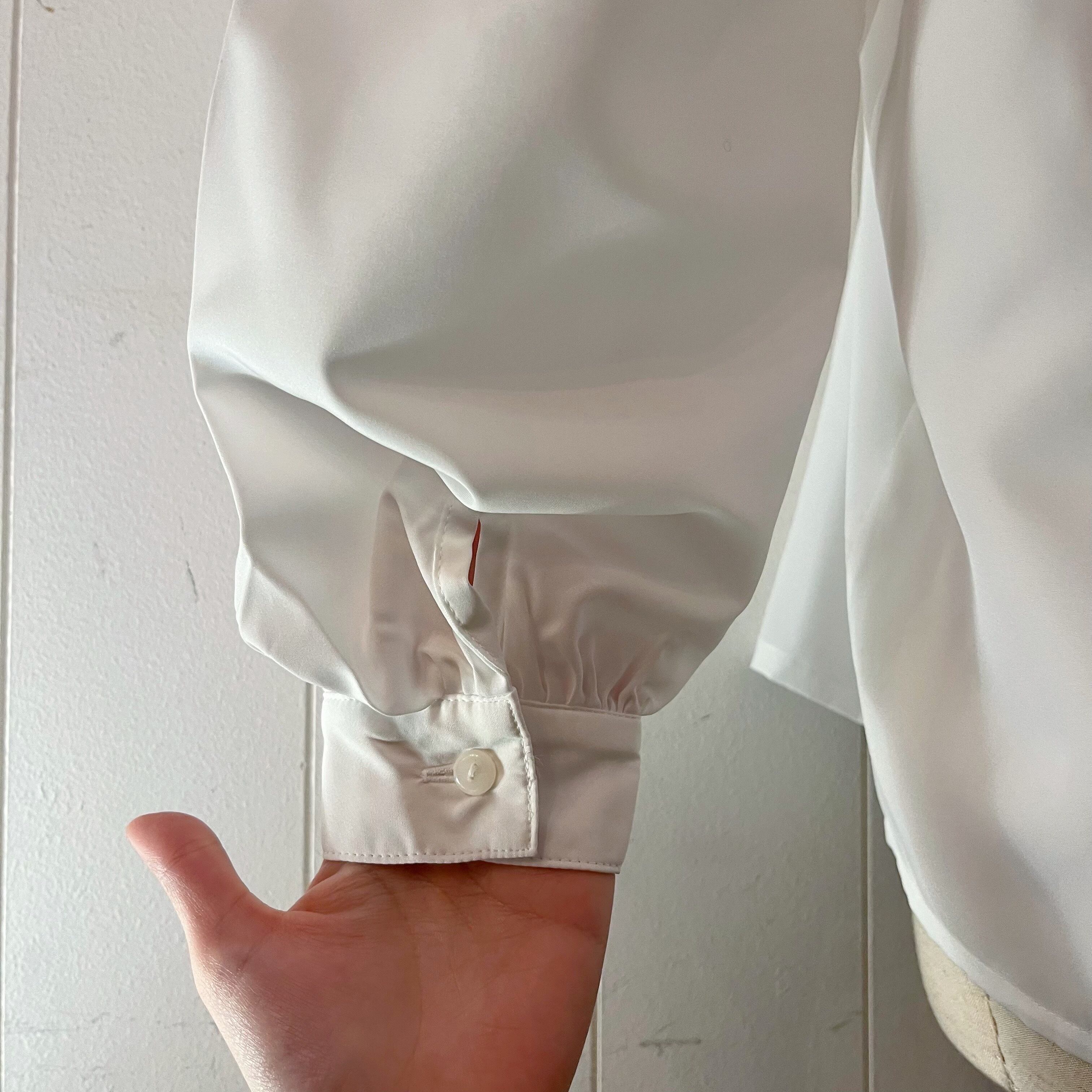 ribbon brooch white blouse