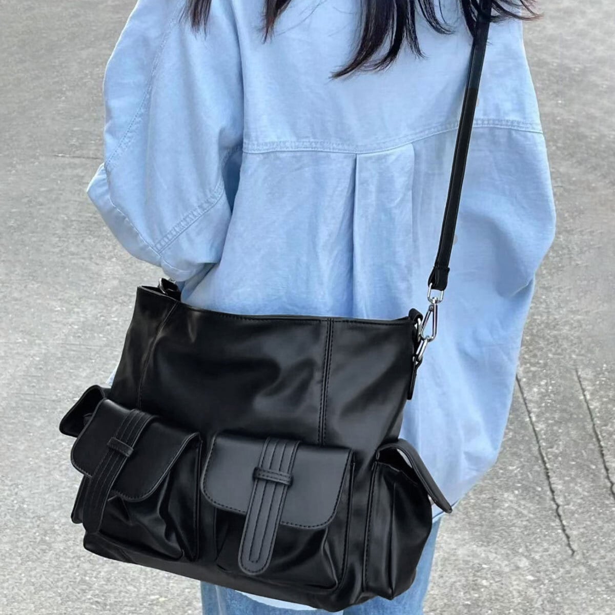 ショルダーバッグ レディース メンズ 多収納 大容量 通勤 通学 韓国 マルチポケット おしゃれ ロック 原宿系 ストリート カジュアル ブラック 黒 大人可愛い 大人女子