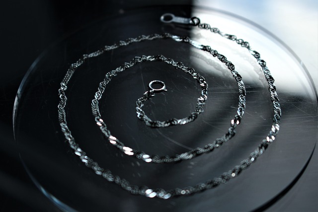 Vo.01 【SCREW】× chain necklace  × 925silver
