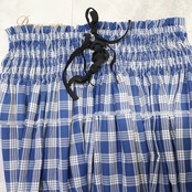 フラダンス 衣装 パウスカート ブルー系 ホワイト系 チェック柄 シングル シンプル かわいい ふわふわ 鮮やか 華やか 明るい ハワイアン アロハ フラ ダンス レッスン 練習 鮮やかブルー チェック柄スカート ふんわり