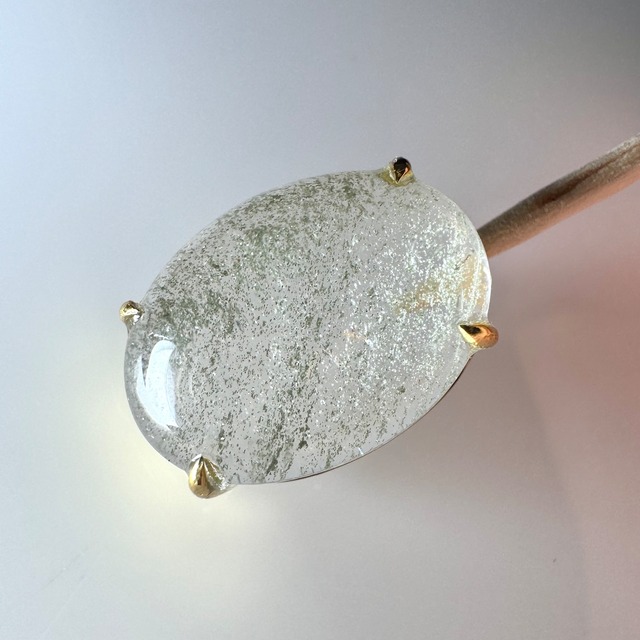 no.D2 原石からお仕立てしたガネーシュヒマール ペンダントトップ兼ブレスチャーム