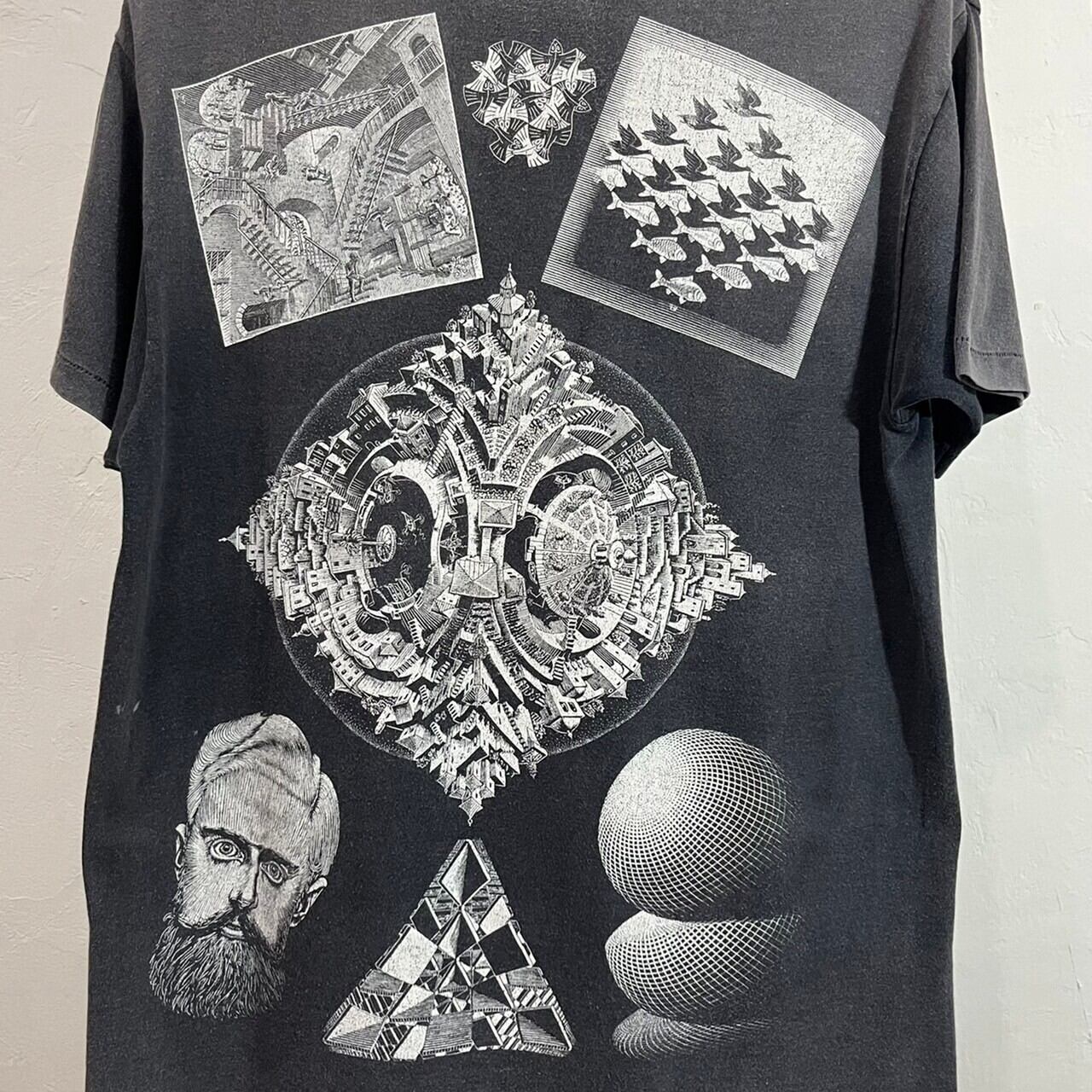レア 1991年エッシャーMC ESCHER球体 総柄ANDAZIAプリント TシャツUSA