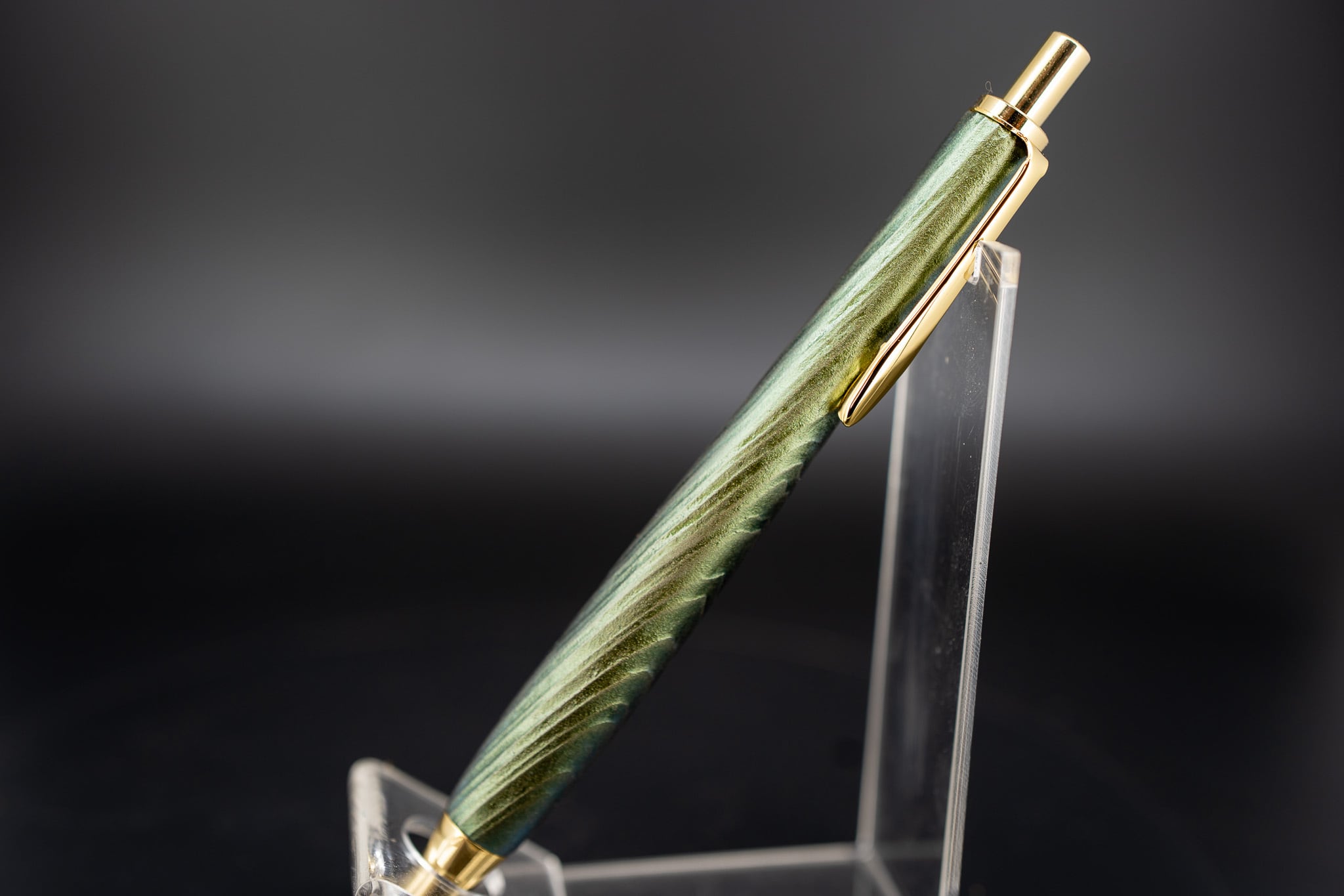 翠煙】春日杉 漆塗 細軸 ① gold MP | 木軸ペン工房 金杢犀
