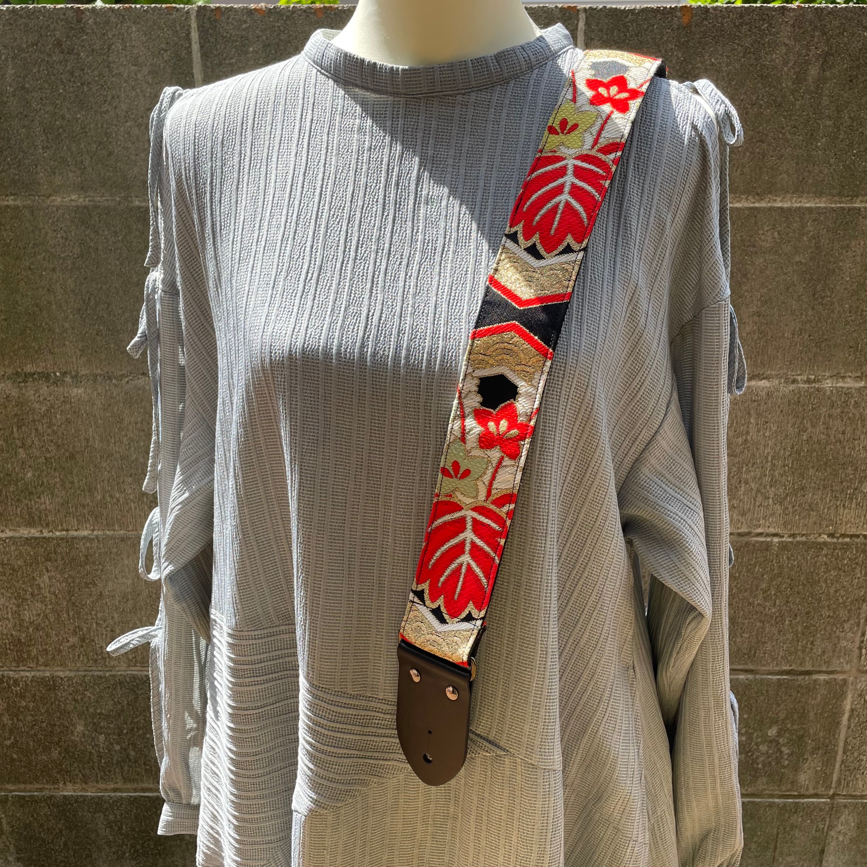 新品未使用】 一点物 ハンドメイド 柄 ギターストラップ 【公式通販】