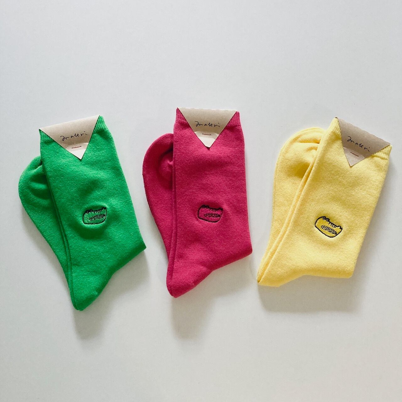materi】 ミズノマサミ 刺繍 わに ソックス | set-list-tokyo