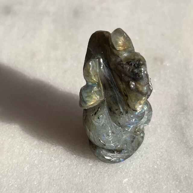 【ガネーシャ様の神前にてアチューメント】【美石】ガネーシャ神　ラブラドライト　成功のお守り　NO.3　