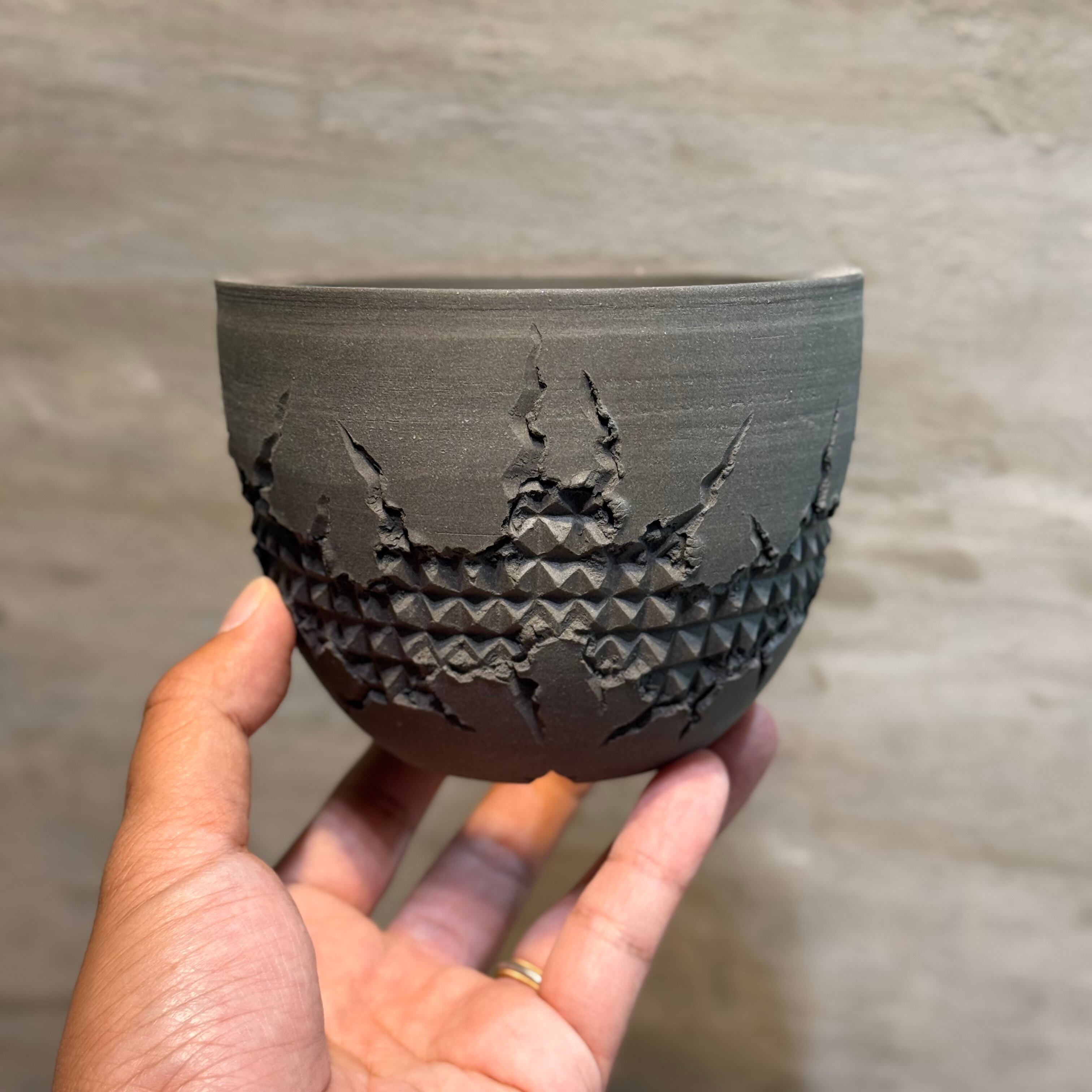 三原 良 スタッズ鉢 pep鉢 【公式通販】