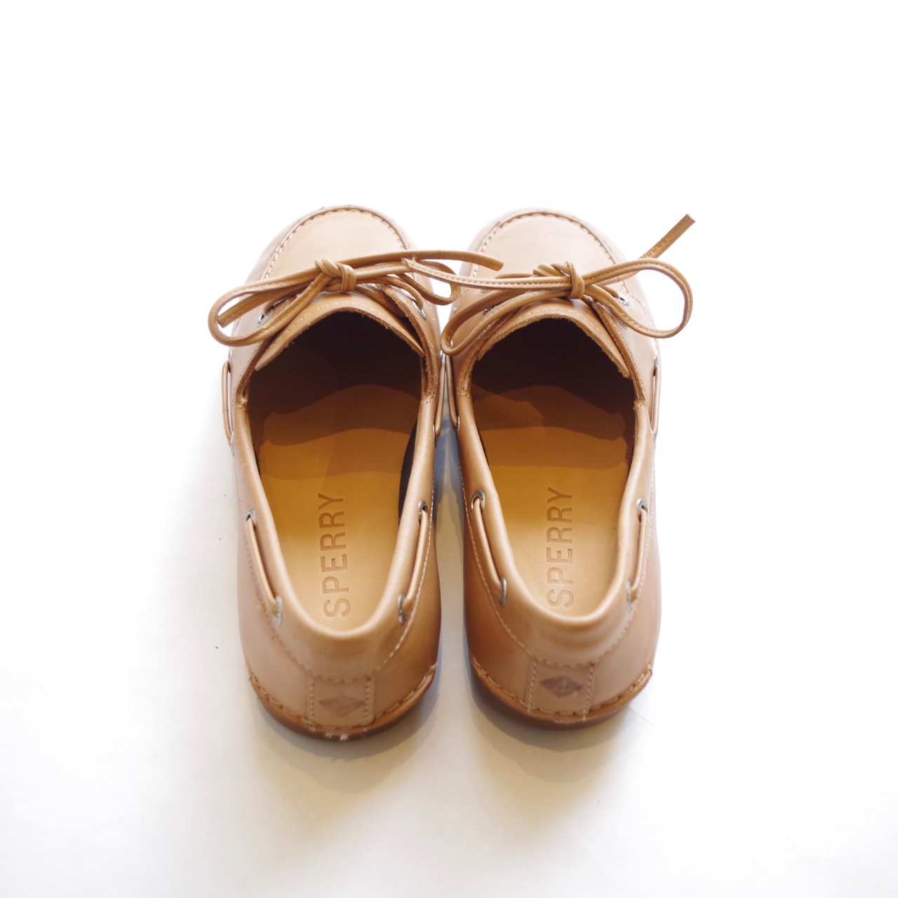 SPERRY SLIM BOAT SHOES