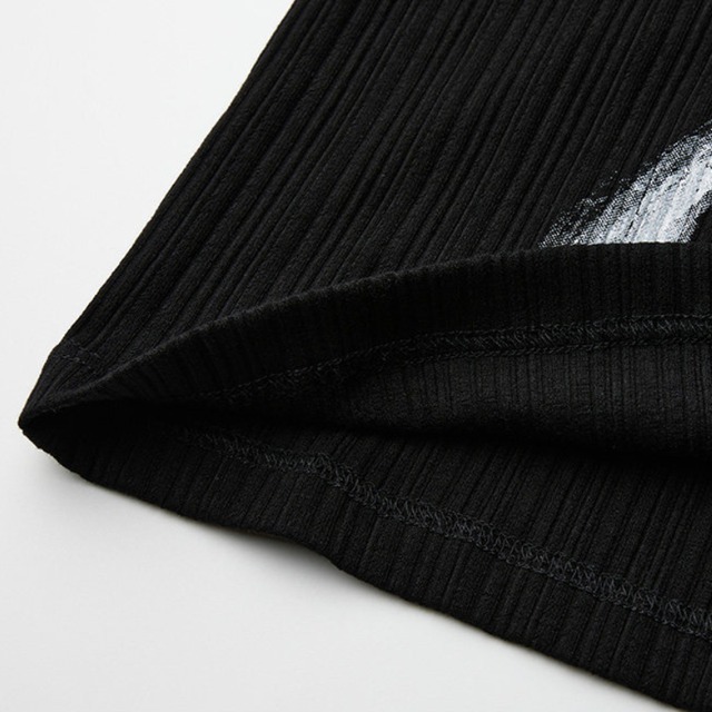 Abstract figure ribbed t-shirt C1547