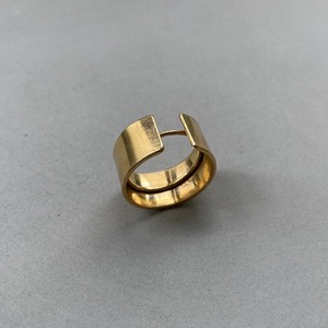 H Ring Gold