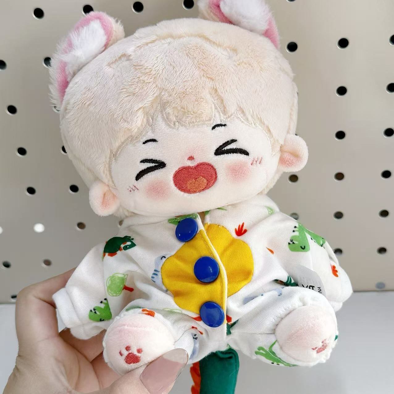 本体+服 20cm 着せ替えぬいぐるみ 無属性 ピンクの髪と青い目女の子 薇