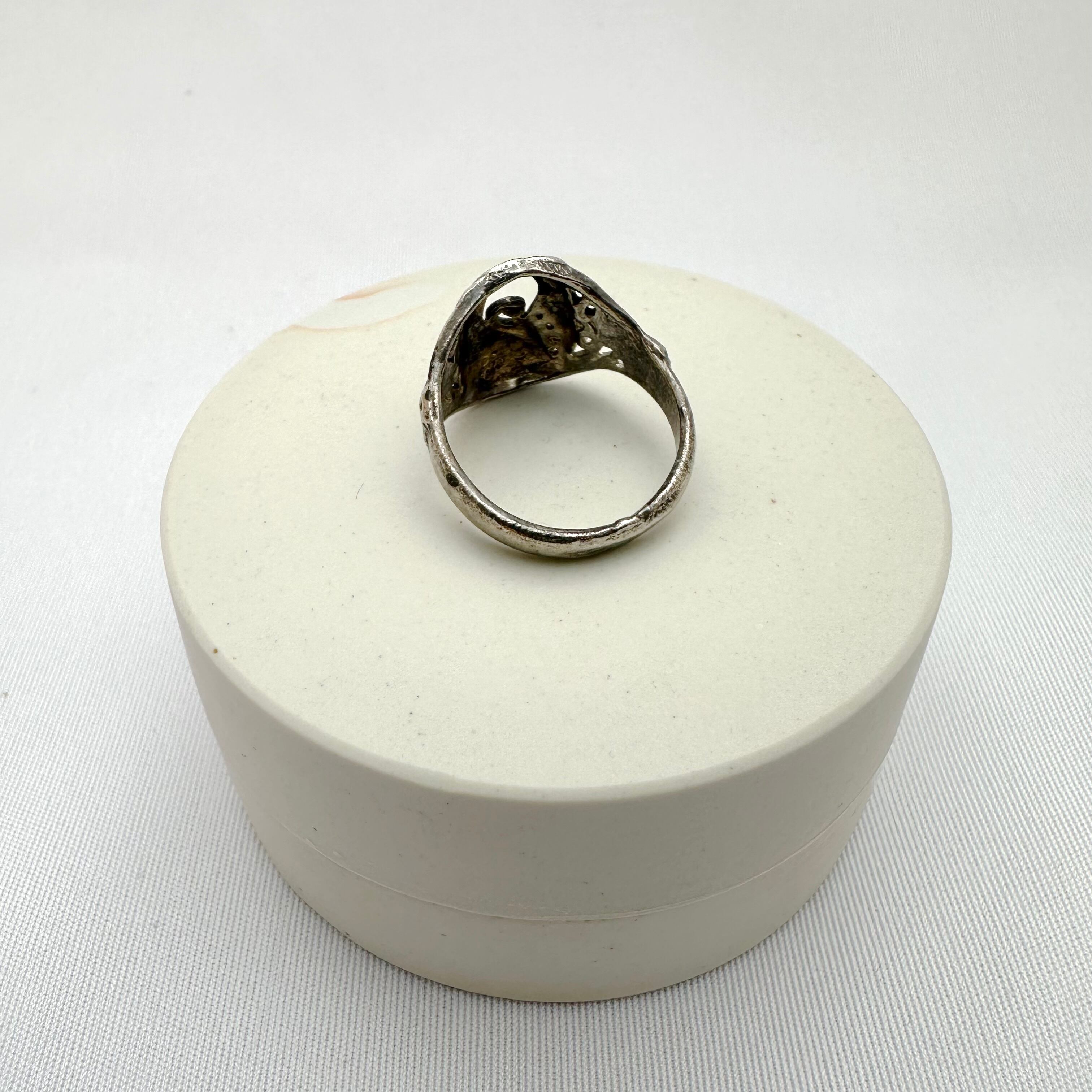 ring swan motif | peartreemarket