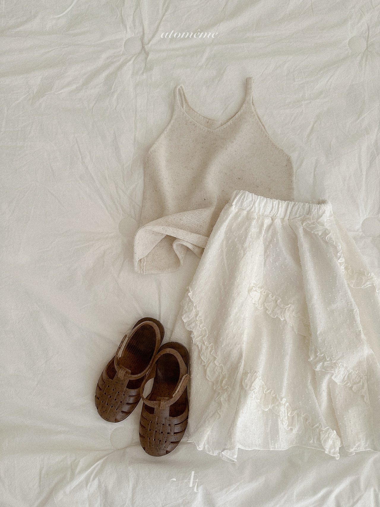 [atomeme] Linen Sleeveless / [아토메메] 린넨니트나시