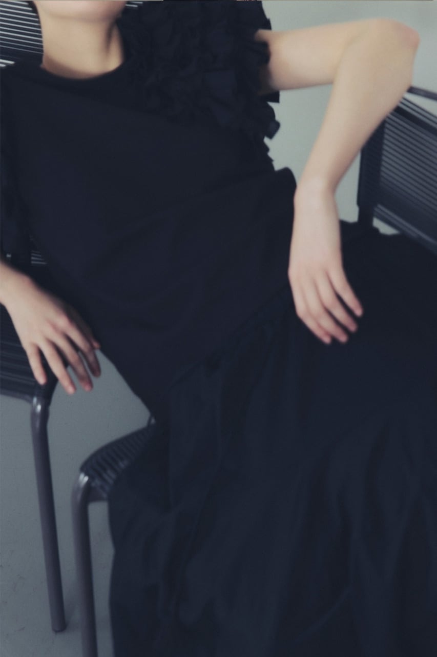 予約商品》〔SFN0829〕フリルスリーブカットソー | AAYUSHI