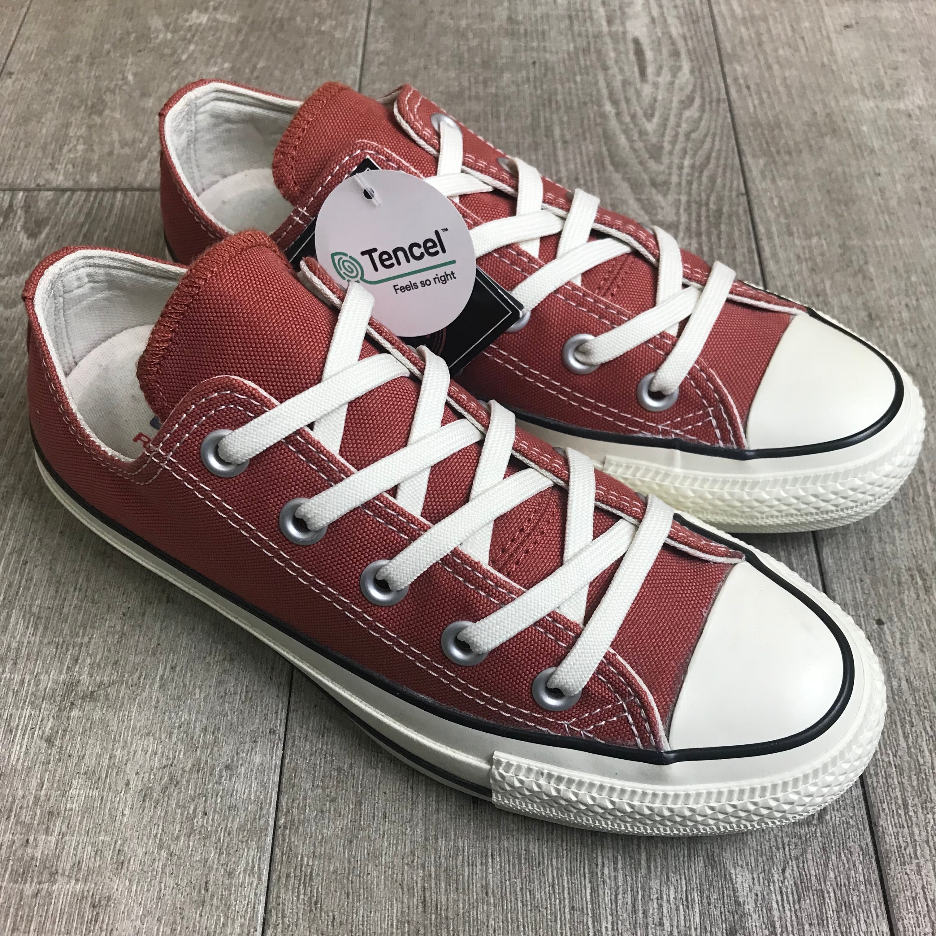〇新品未使用品 CONVERSE REACT コンバース オールスター ローカット