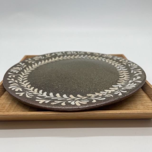 『廣辻有美』　七寸皿　象嵌　2110402511078A