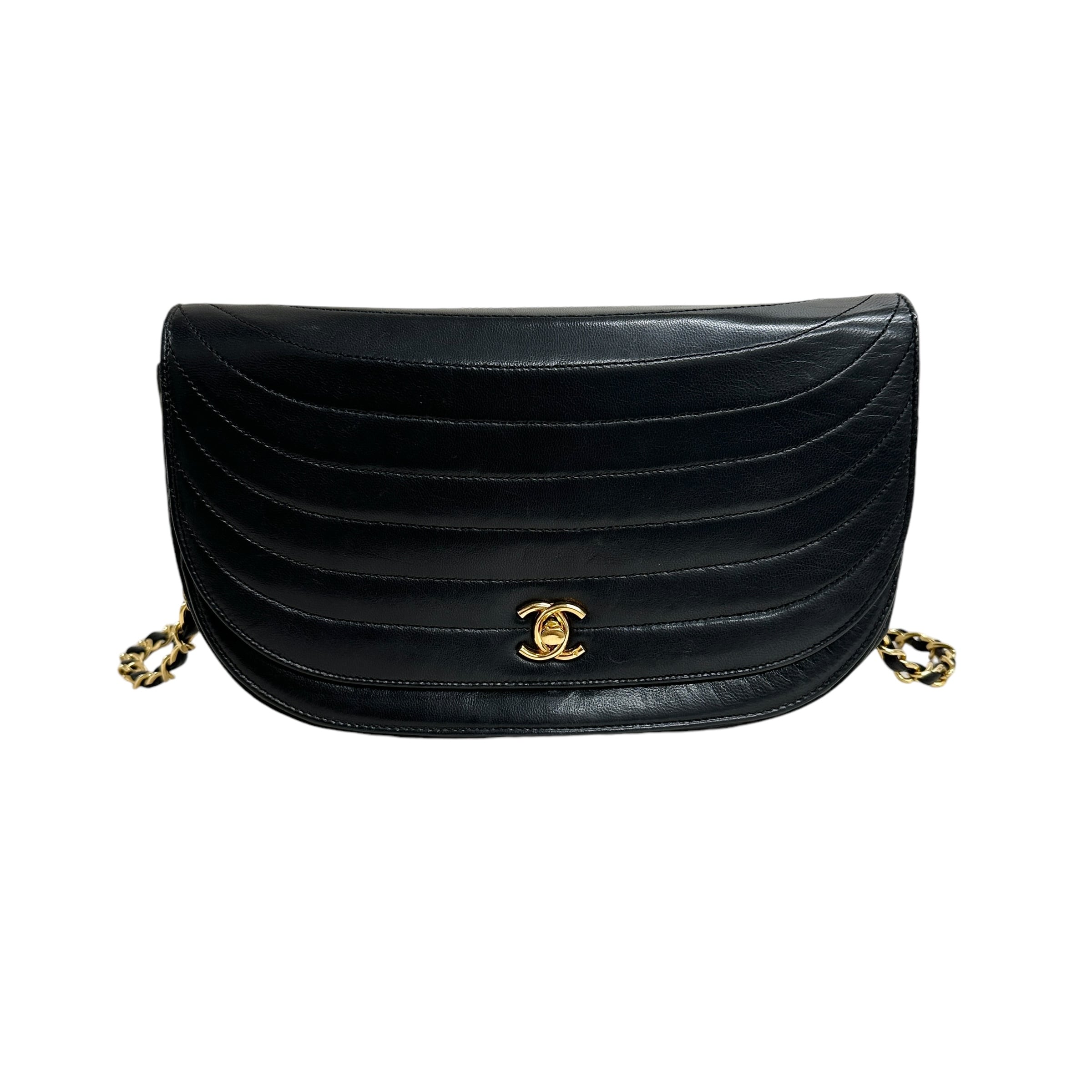 CHANEL CHANEL / ハーフムーン チェーンショルダーバッグ ラムスキン 