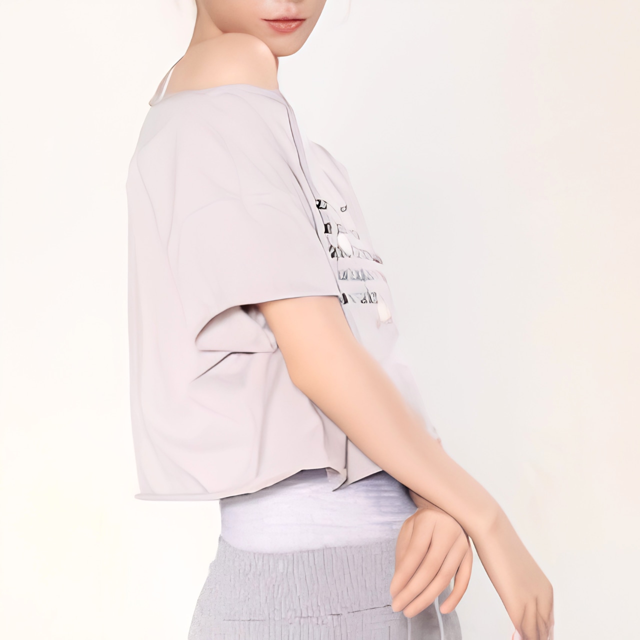 バレエワード クロップドTシャツ 2色展開 L1507