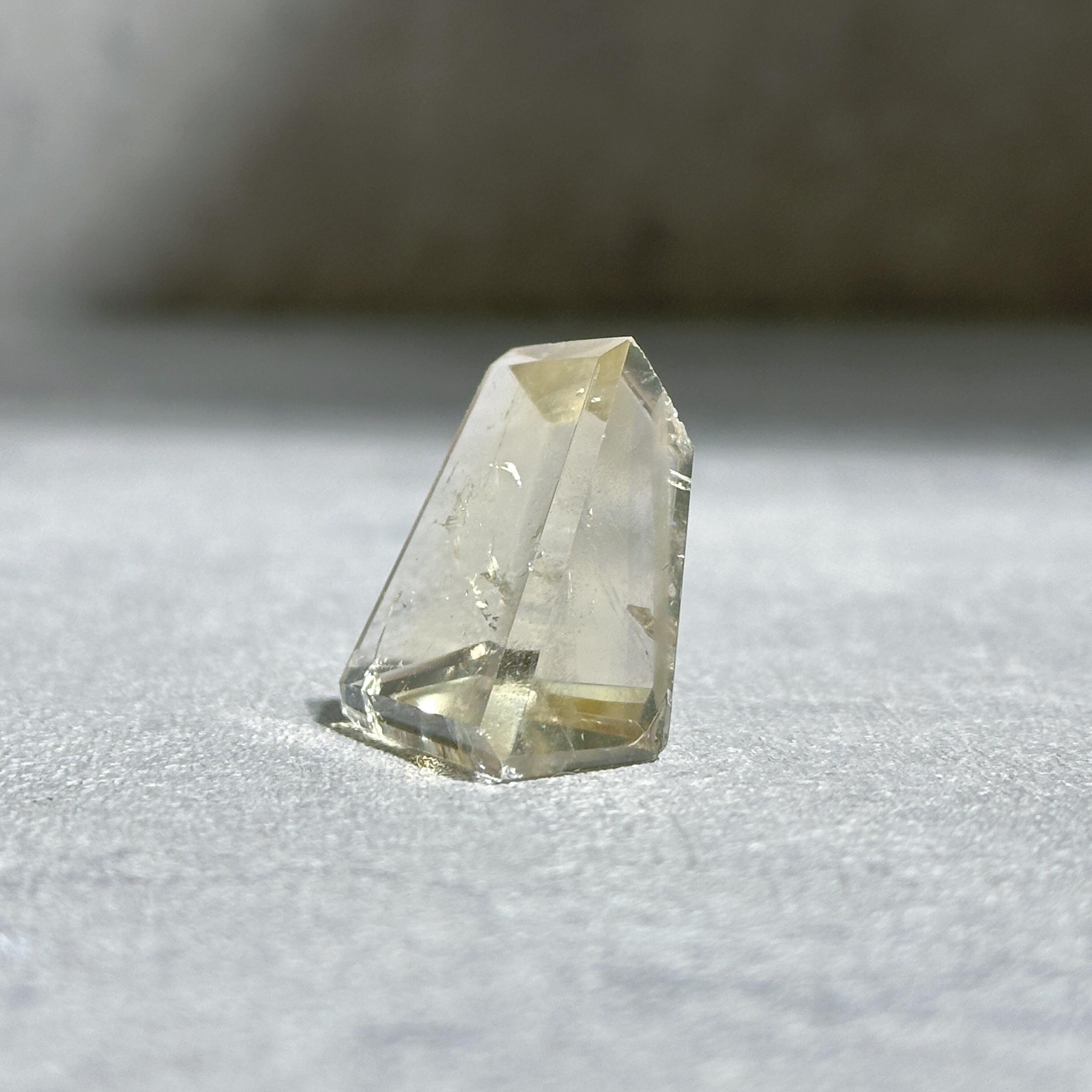 シトリン（黄水晶） フリーフォーム21◇ Citrine ◇ 天然石・鉱物