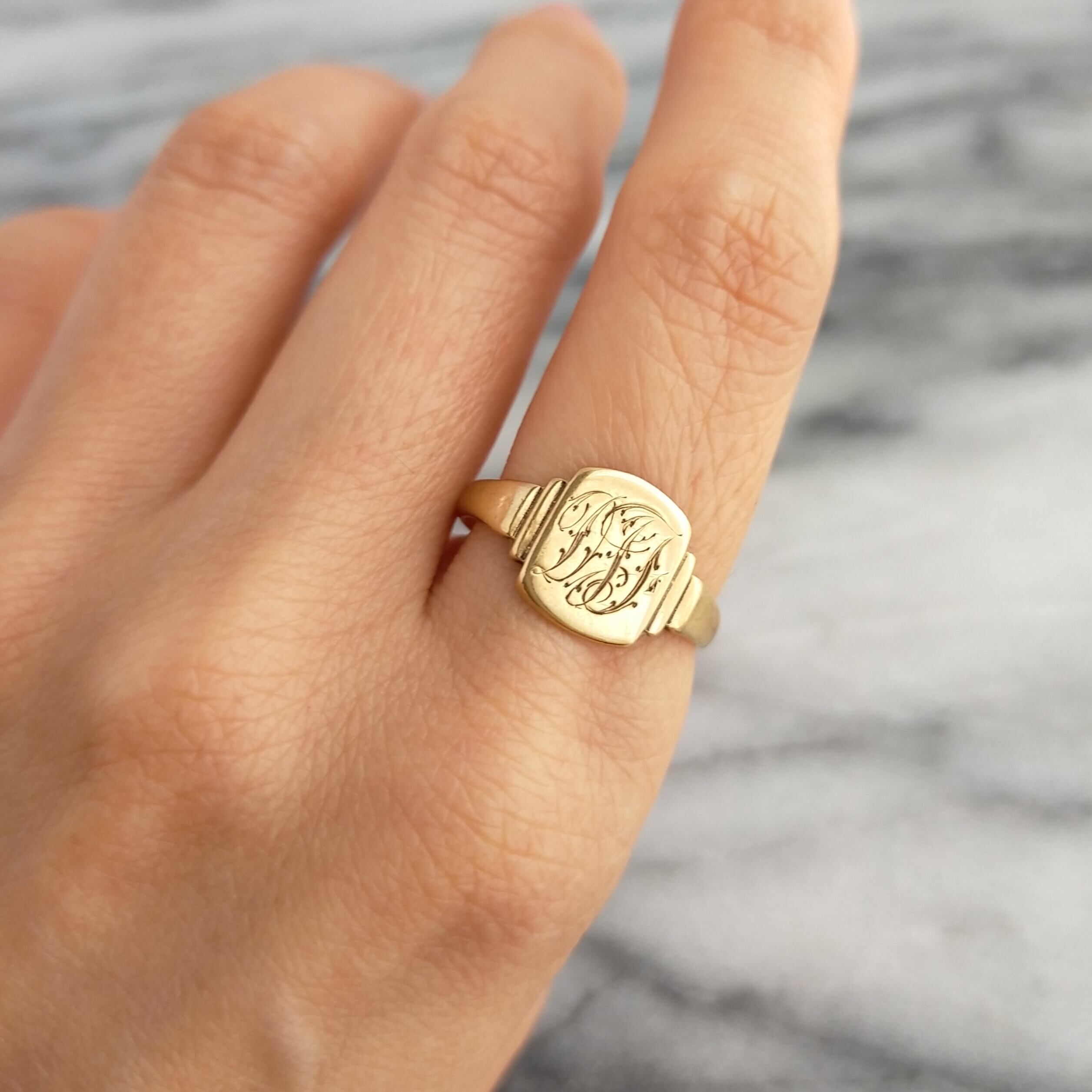 英国 1945年 ヴィンテージ 9kゴールド イニシャル シグネットリング  