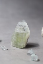 グリーンアポフィライト 「川のせせらぎ」Green Apophyllite ◇ 天然石・鉱物・パワーストーン・原石 | st00380