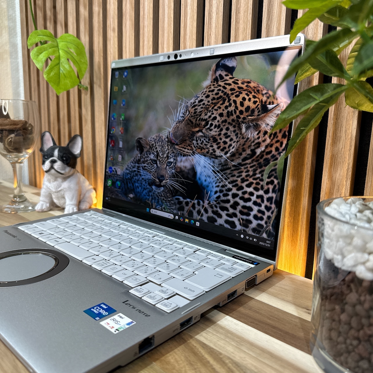 \ 公式ショップ限定価格❣️/ 《希少タッチパネル》Panasonic Let's note FV1 メモリ16GB SSD256GB 第11世代 ノートパソコン 安心サポート&3ヶ月保証付き