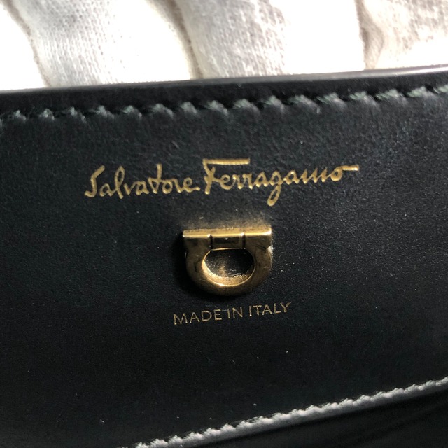 Salvatore Ferragamo サルヴァトーレ フェラガモ ショルダーバッグ ブラック ガンチーニ レザー vintage ヴィンテージ オールド 3fyg65