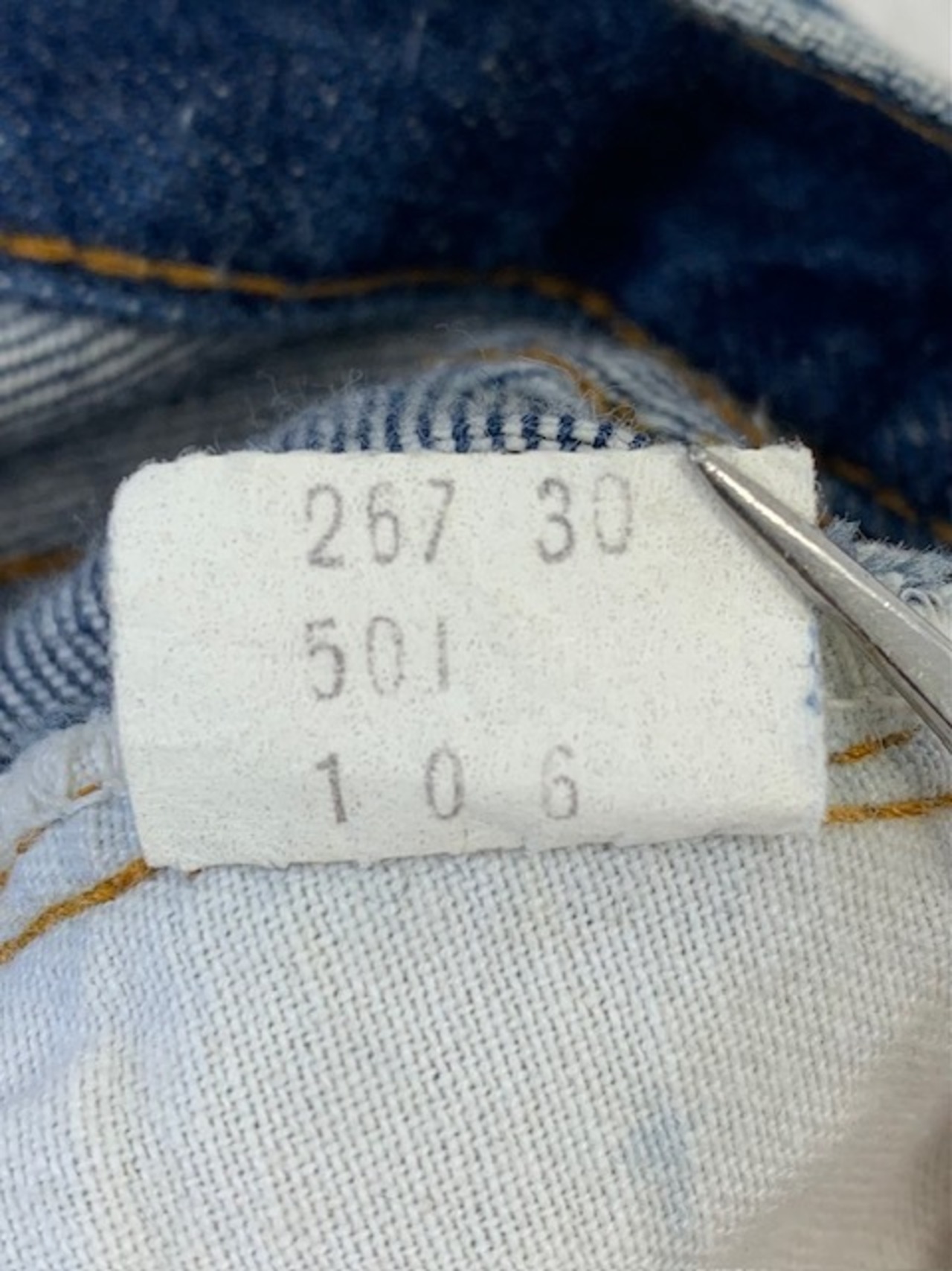 M-106 リーバイス Levis501古着 1980年66後期 米国製刻6　W 70cm  股下 81cm