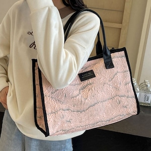 スクエア トートバッグ レディース 韓国 A4 大容量 大人 きれいめ 通勤 通学 OL オフィス カジュアル ビジネスバッグ ジャガード 大人可愛い 大人女子