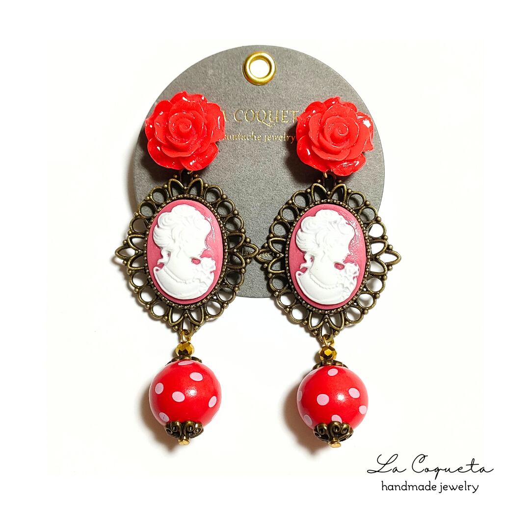 ご予約品】カメオ×水玉のフラメンコピアス/イヤリング（レッド） | La  