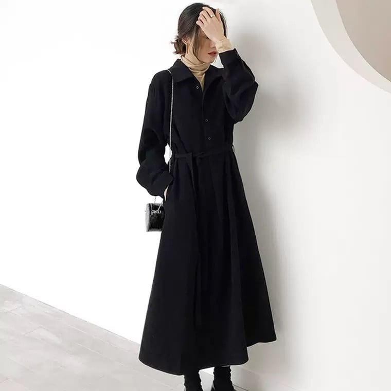 黒いウエストリボン付きダブルブレストコート 黒いウエストリボン付きダブルブレストコート