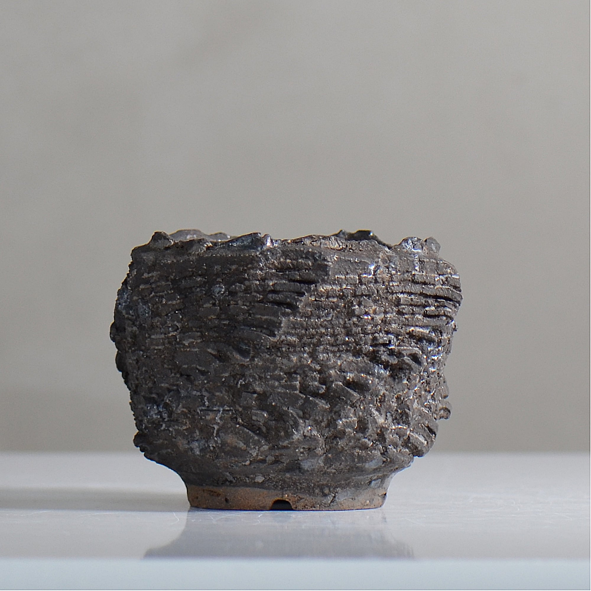 菊地元野 / DANSOU GLOSS ブラック / kg2_db04_xs / 約φ7.7cm / 植木鉢