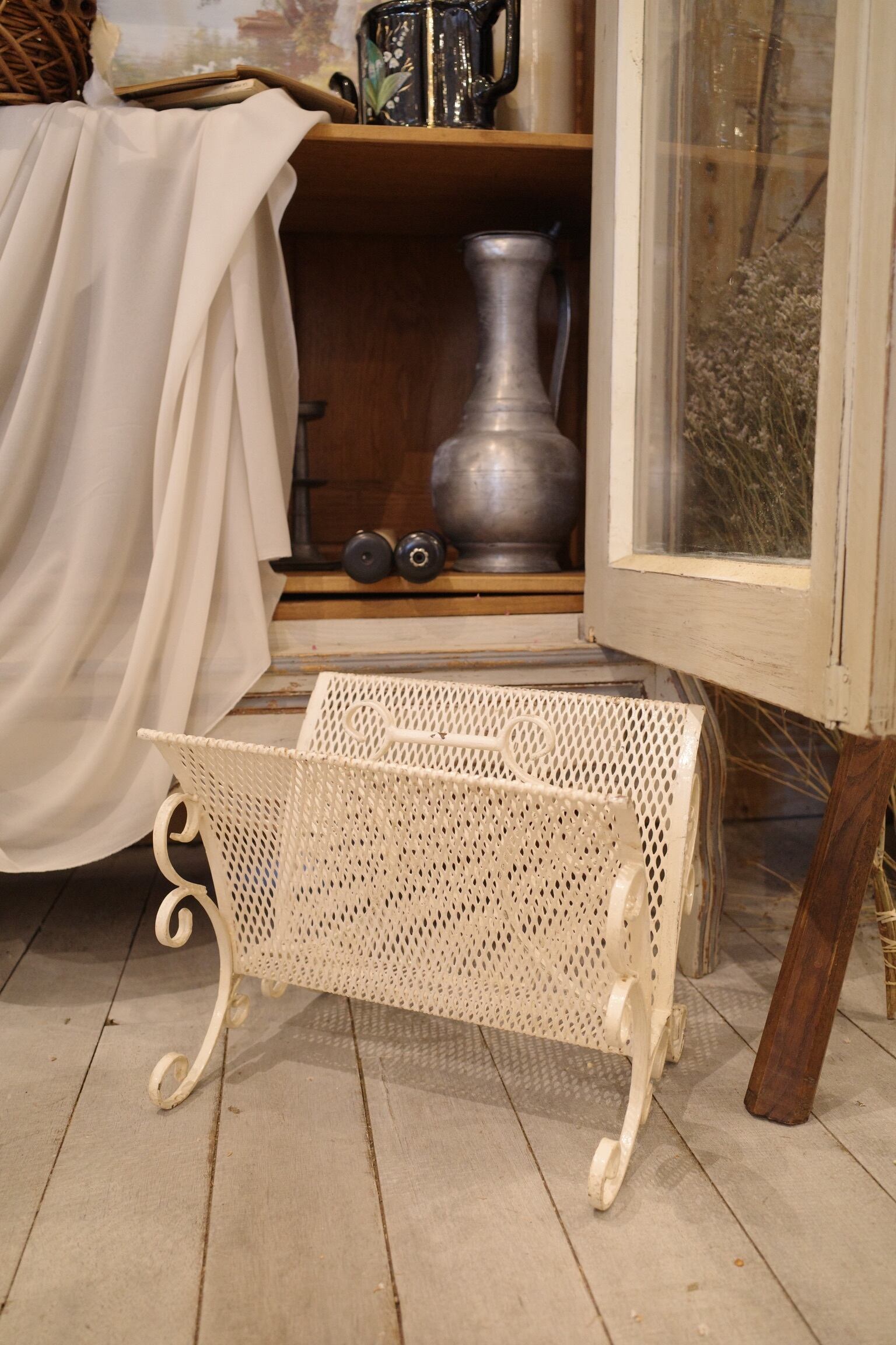 ラック/マガジンラック/空間装飾/ディスプレイ/本立て/アンティーク/書斎/雑誌/新聞/店舗什器