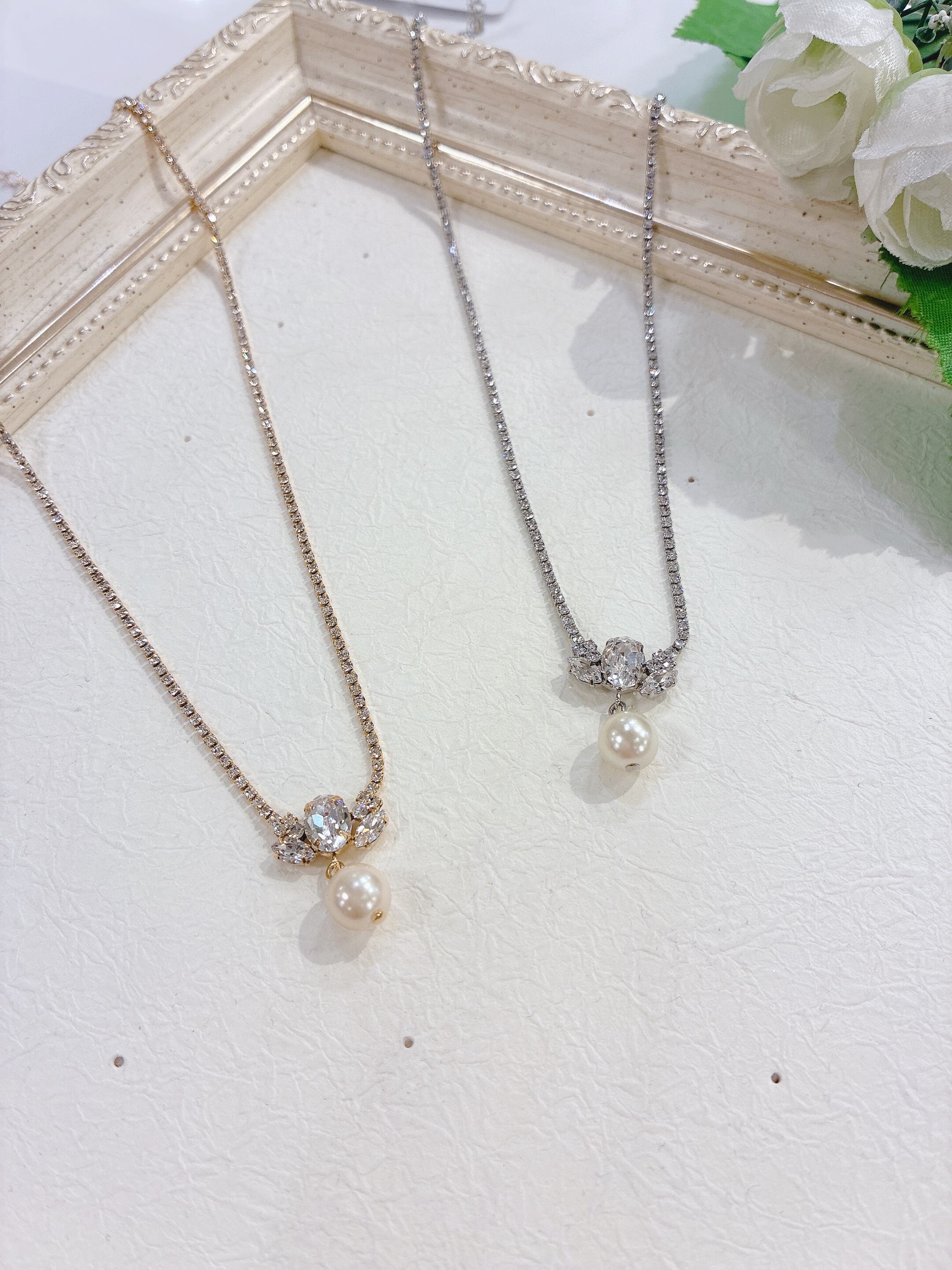 フラワーモチーフ小粒パールネックレス｜マイルピア（パーティードレス