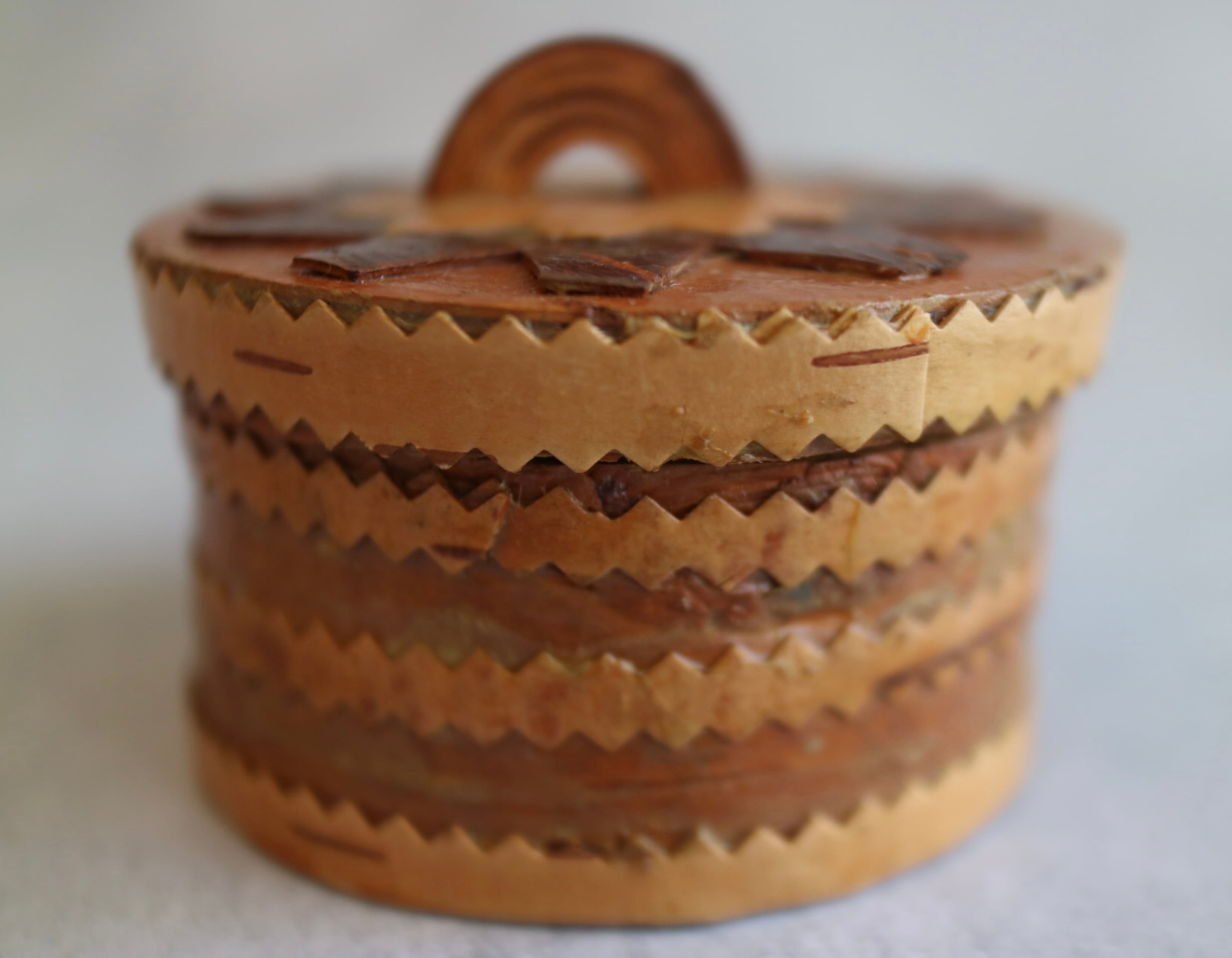 【北欧ヴィンテージ】白樺の筒形キャニスター 北欧ヴィンテージ】白樺の筒形キャニスター