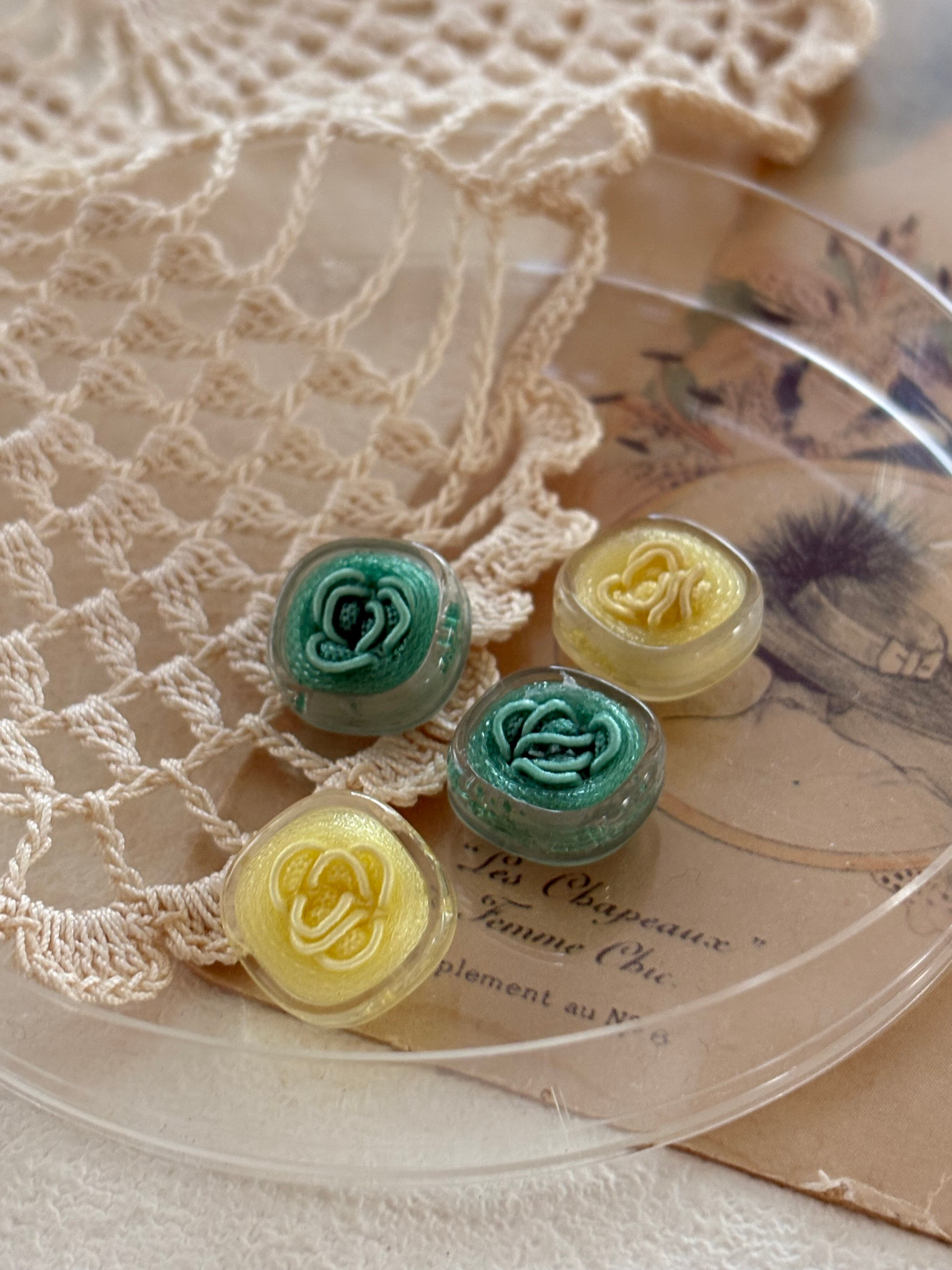 13mm Japanese ヴィンテージボタン コードボタン フラワー グリーン/イエロー アクセサリーパーツ 装飾材