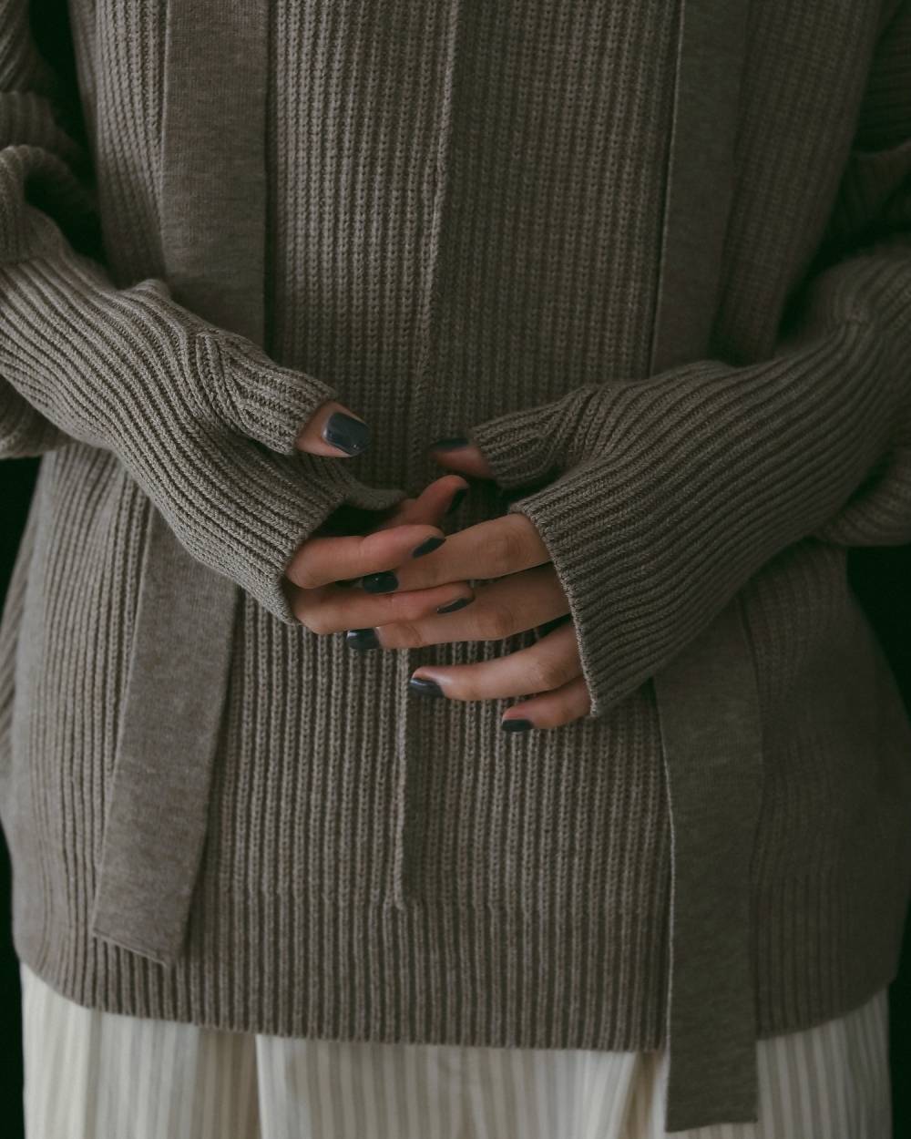 anuke 】Slit Rib Knit | valance 福井|レディース セレクトショップ anuke 】Slit Rib Knit | valance 福井|レディース セレクトショップ
