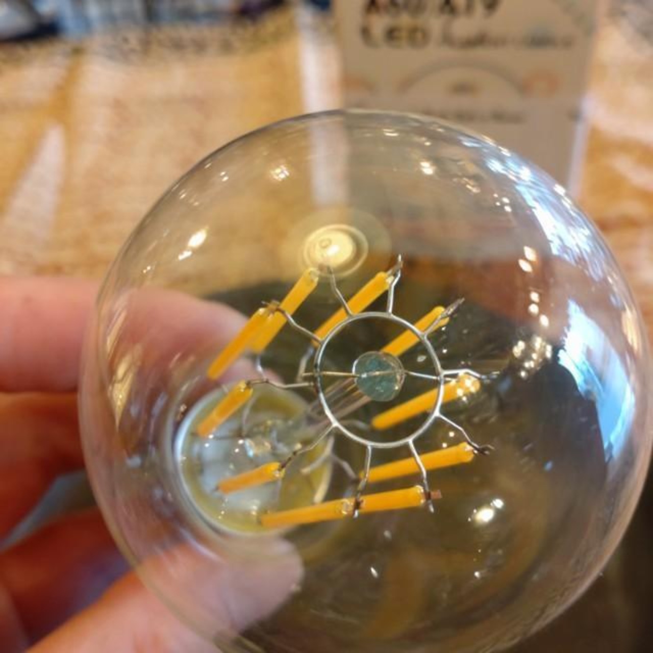 10Filament LED Clear A60 Light bulb E26/Equivalent 8W/750LM/Warm White