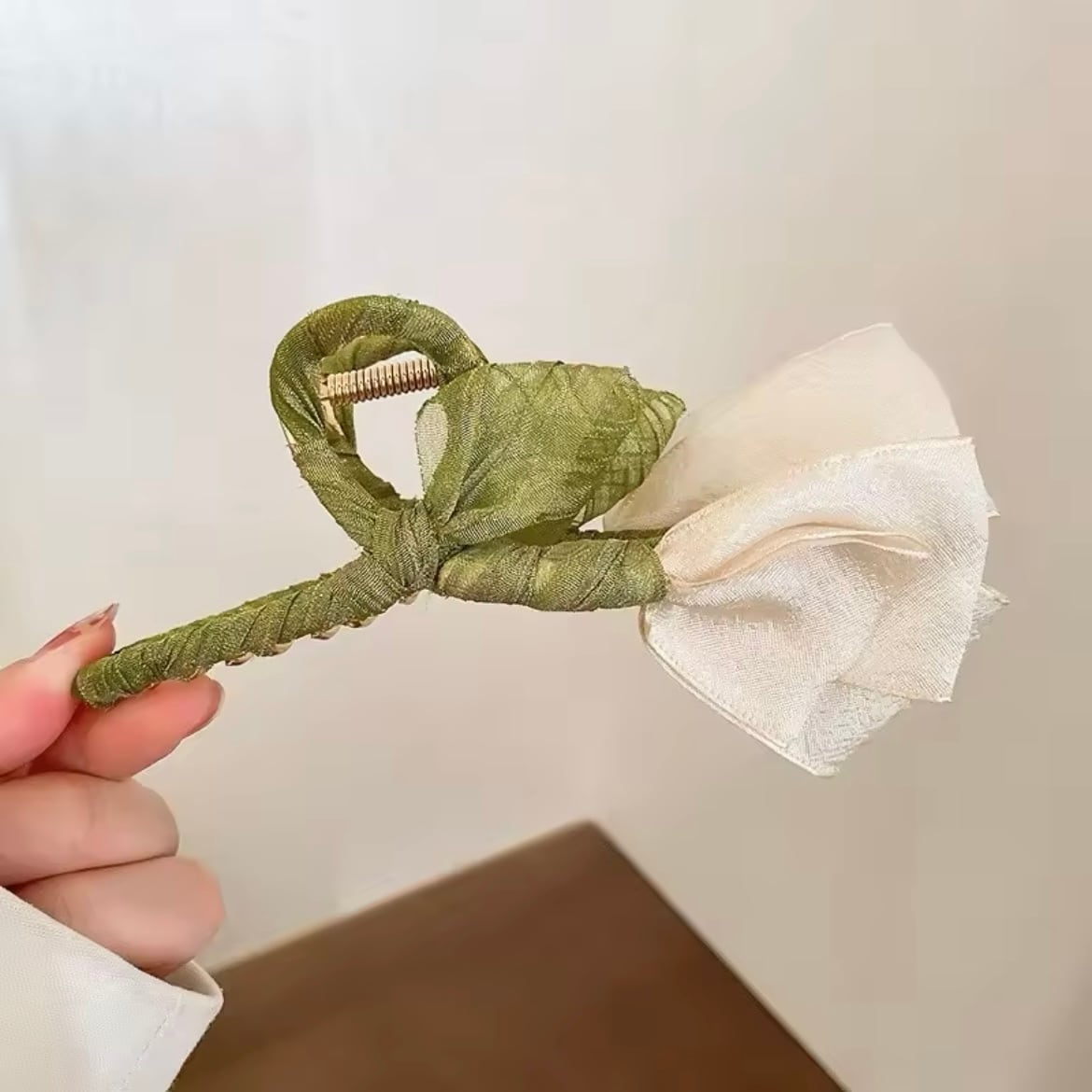 チューリップヘアクリップ