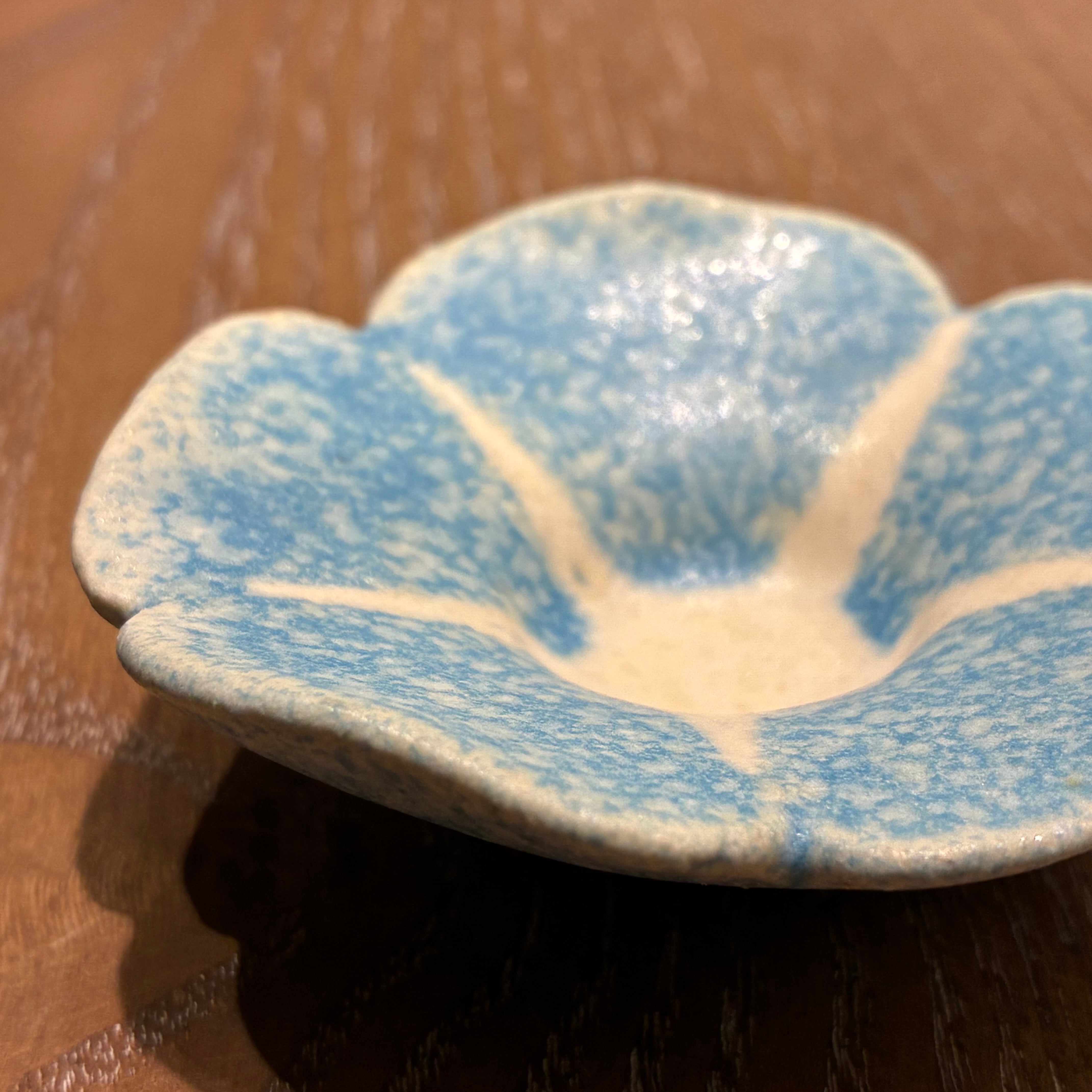 26夏】花豆皿 (幅 6 cm) 朝顔 そらのいろ | TSUNE;田中恒子の器