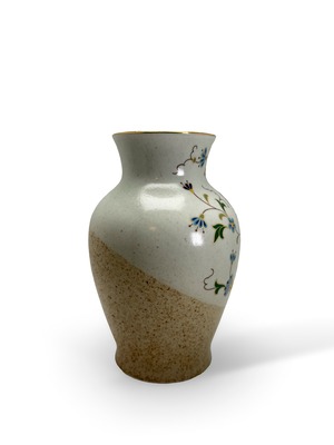 ヴィンテージ雑貨 花柄陶器花瓶（金彩縁取り・和洋折衷デザイン）