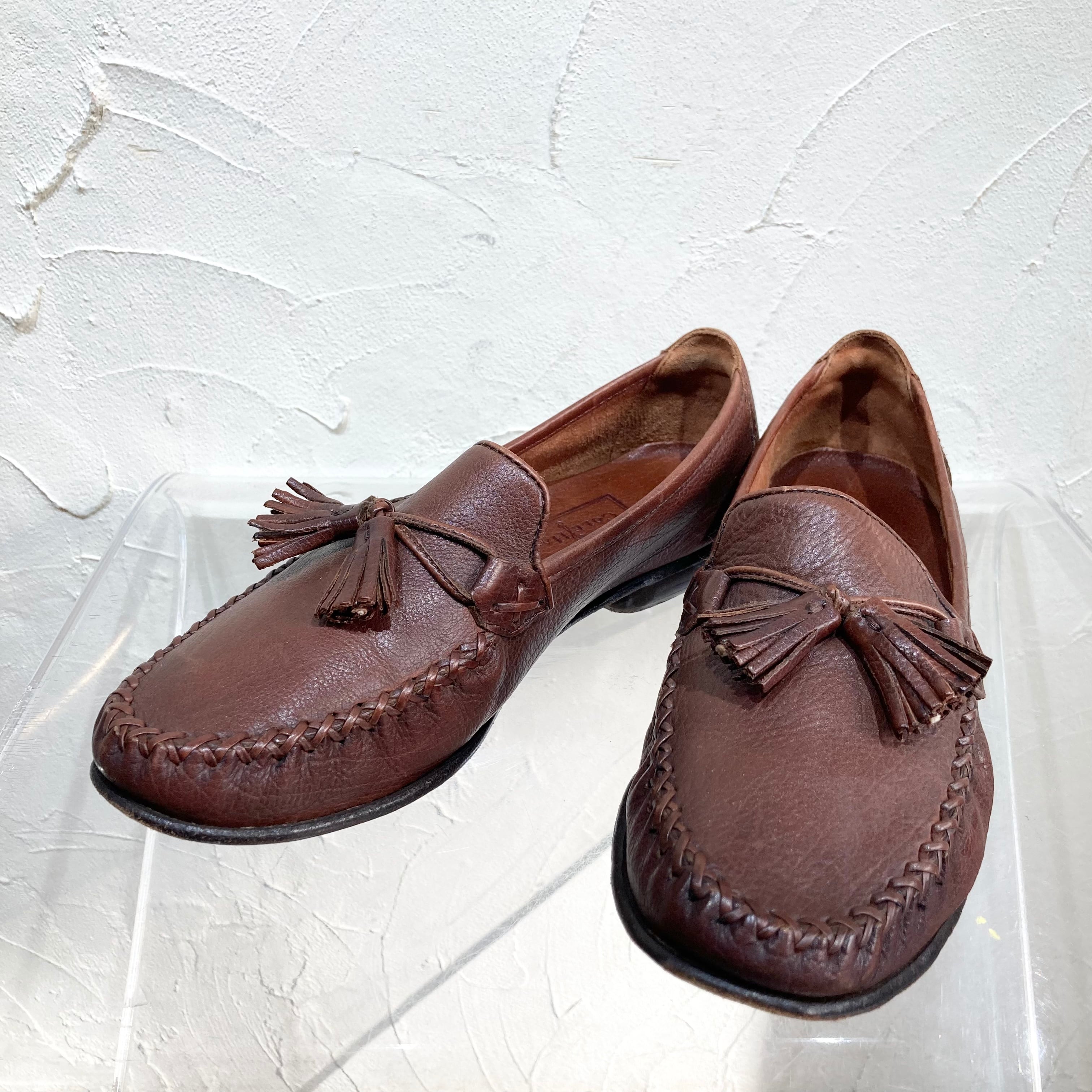 COLE HAAN brown leather tassel loafer 