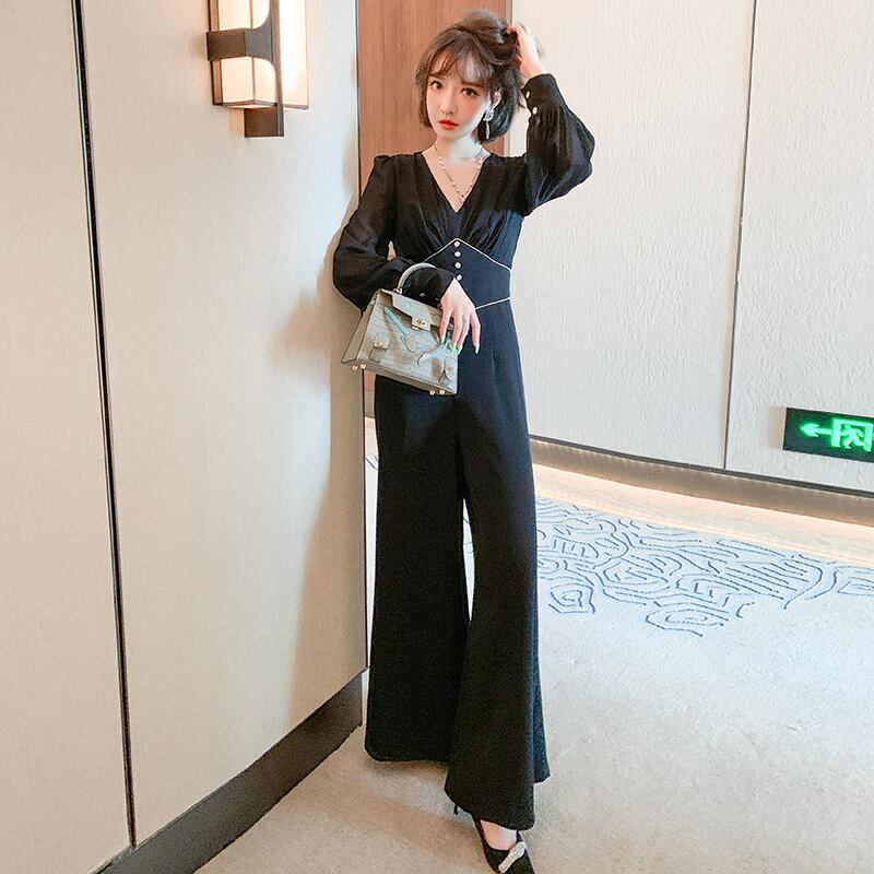 Vネックチェーン ウェストルーズジャンプスーツ オールインワン オータム 秋物 MIUCO14520109926