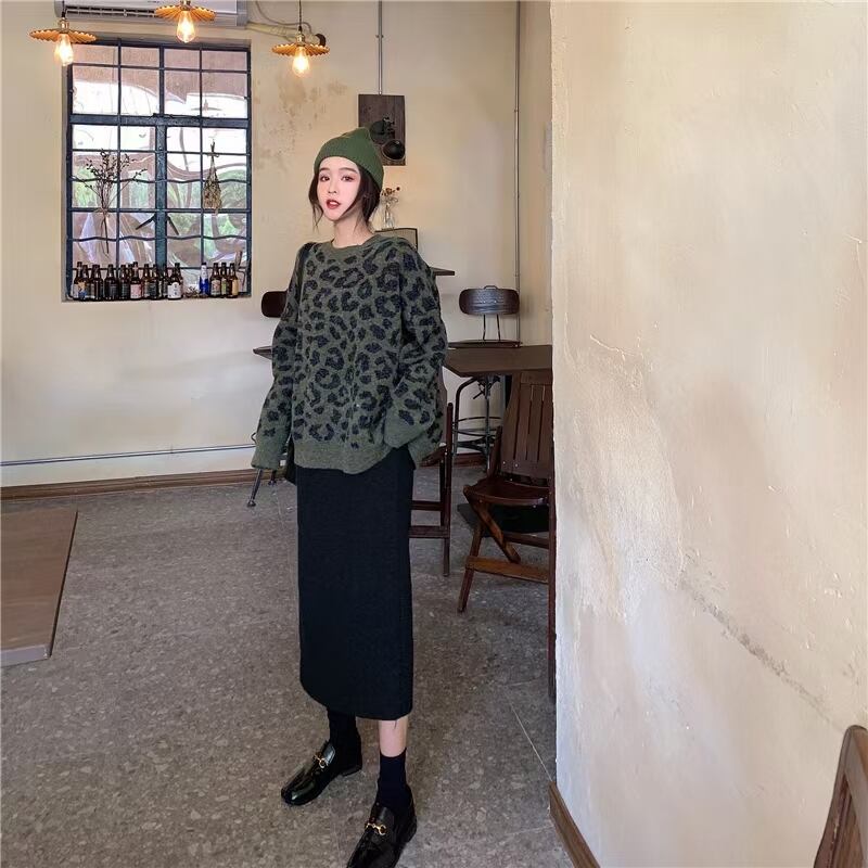 アニマル柄ニット　AJ11009-2627