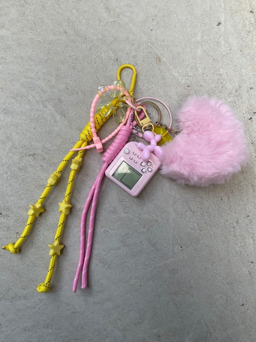 "POPTONE" key charm