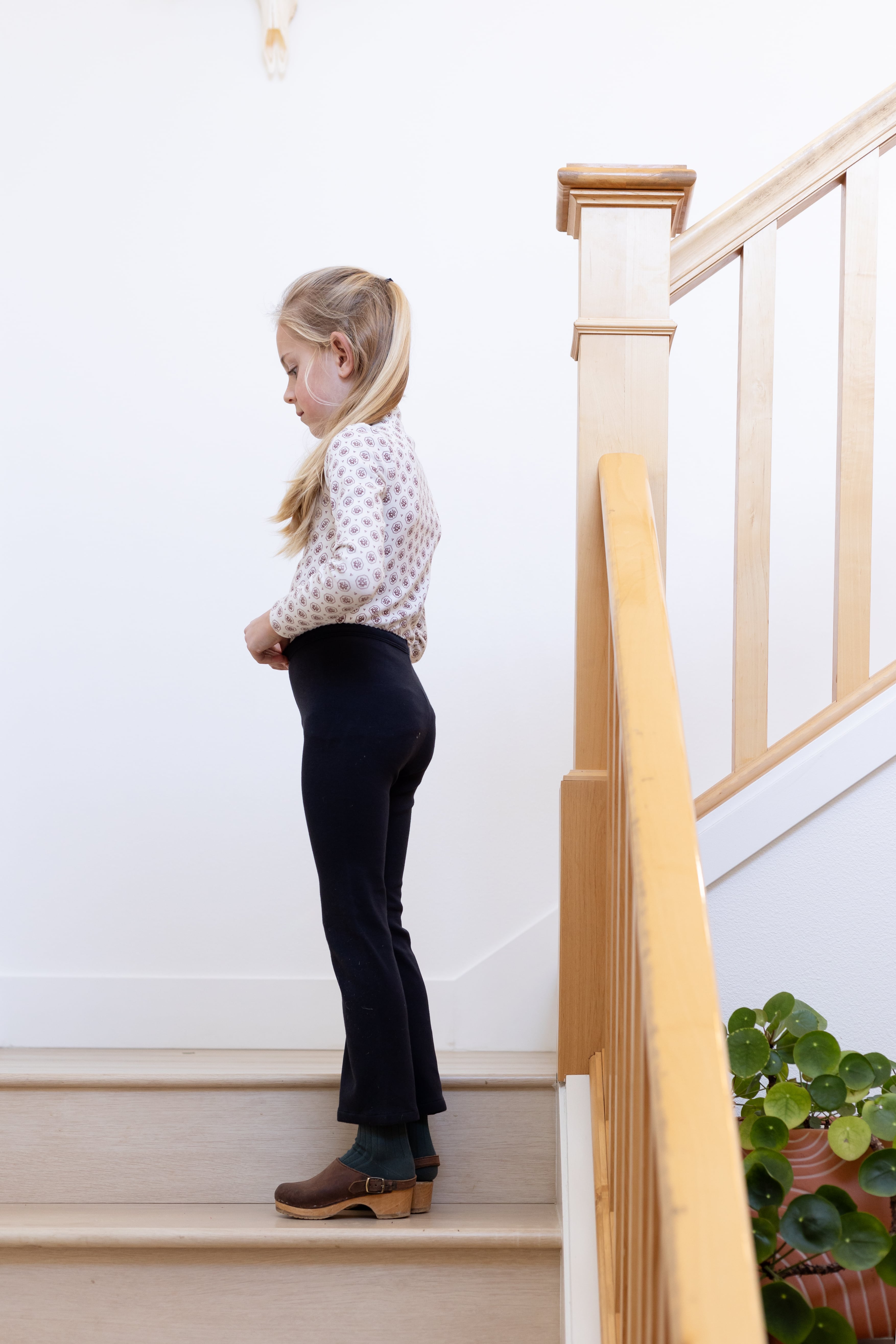 【即納】iver and isla / pima snap turtleneck / cameo