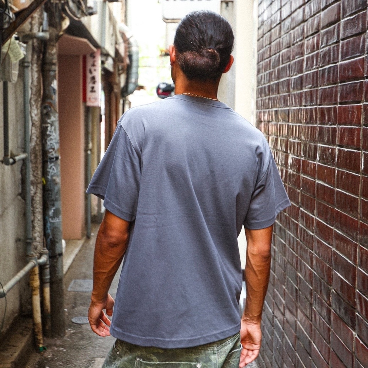 MOON PHASE PREMIUM COTTON BOX TEE