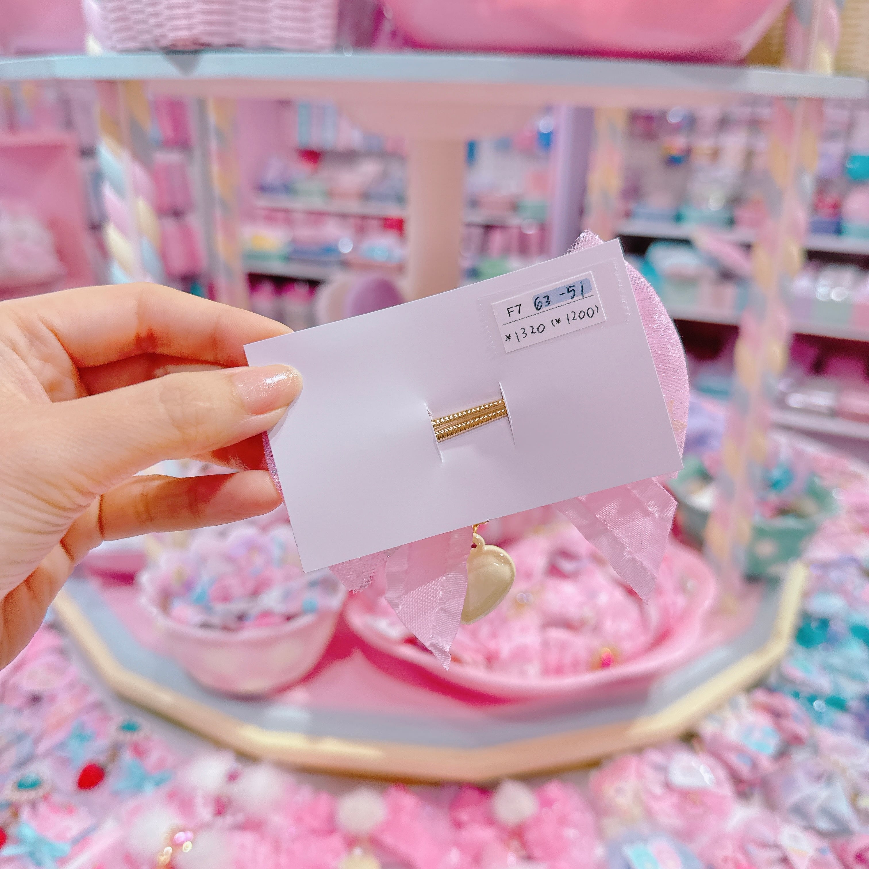 【F7】63-51ヘアクリップ